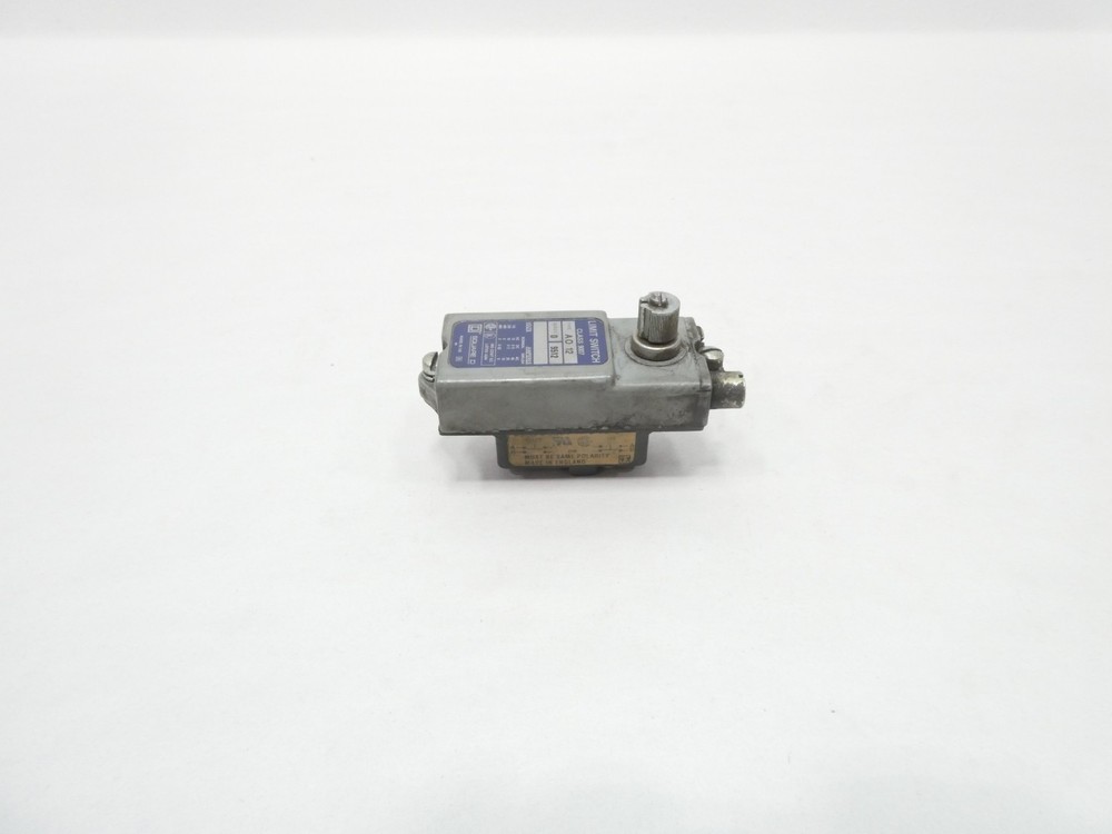 Square D AO-12 Limit Switch 600v-ac
