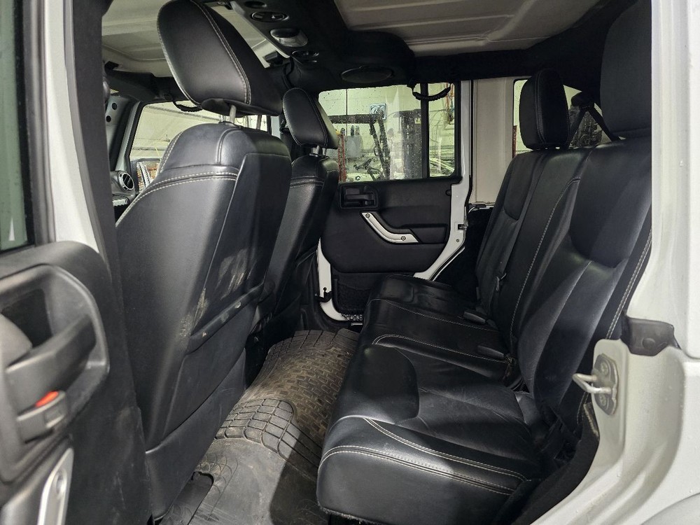 WRANGLER 2014 Transmission Shift 629768