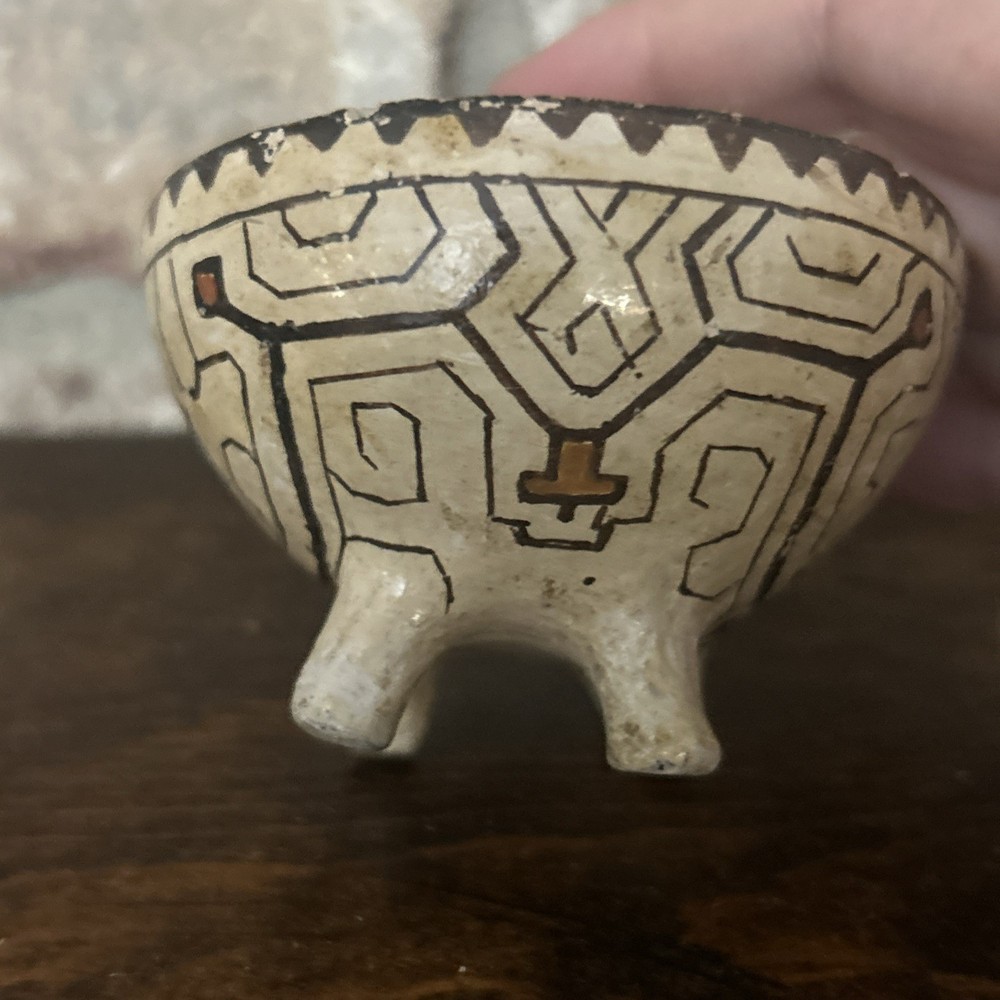 Shipibo-Conibo polychrome ceramic bowl - Small Perfect Gift Wondeful Design