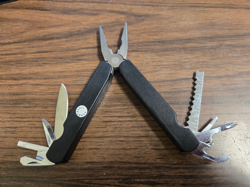 YorkCraft Multi-Tool W/ Leather Case, 9 Tools - NOS