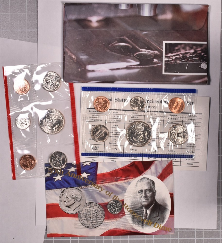 1996 U.S. Mint Uncirculated Mint Set With Envelope & West Point Dime