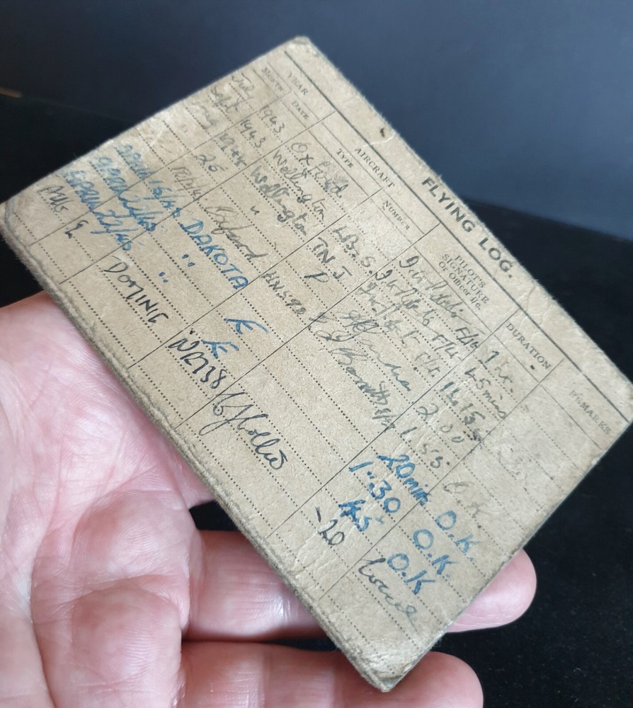 WW2 RAF Air Training Corps Cadet's Gliding and Flying Log- Dated 1943 to 1945