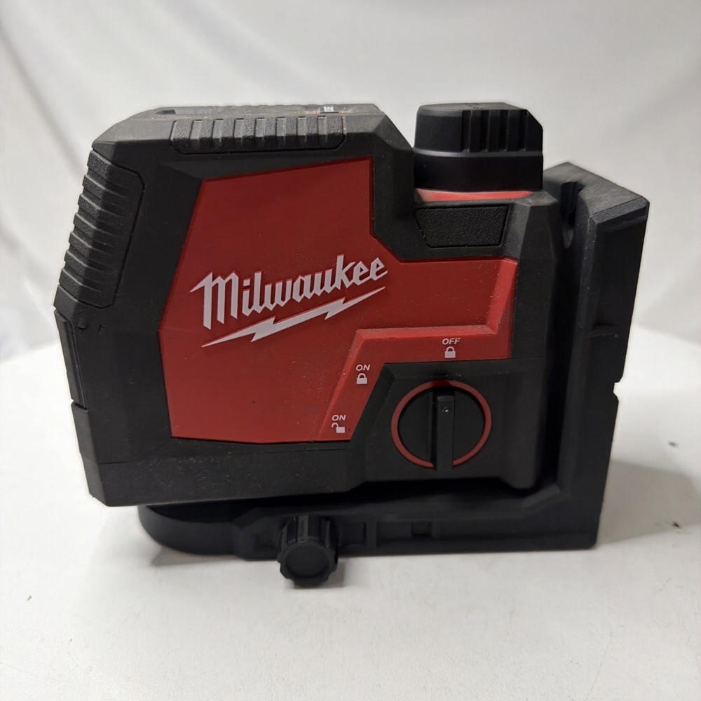 MILWAUKEE 3522-20 4V Laser Level, Green Laser Tool Only