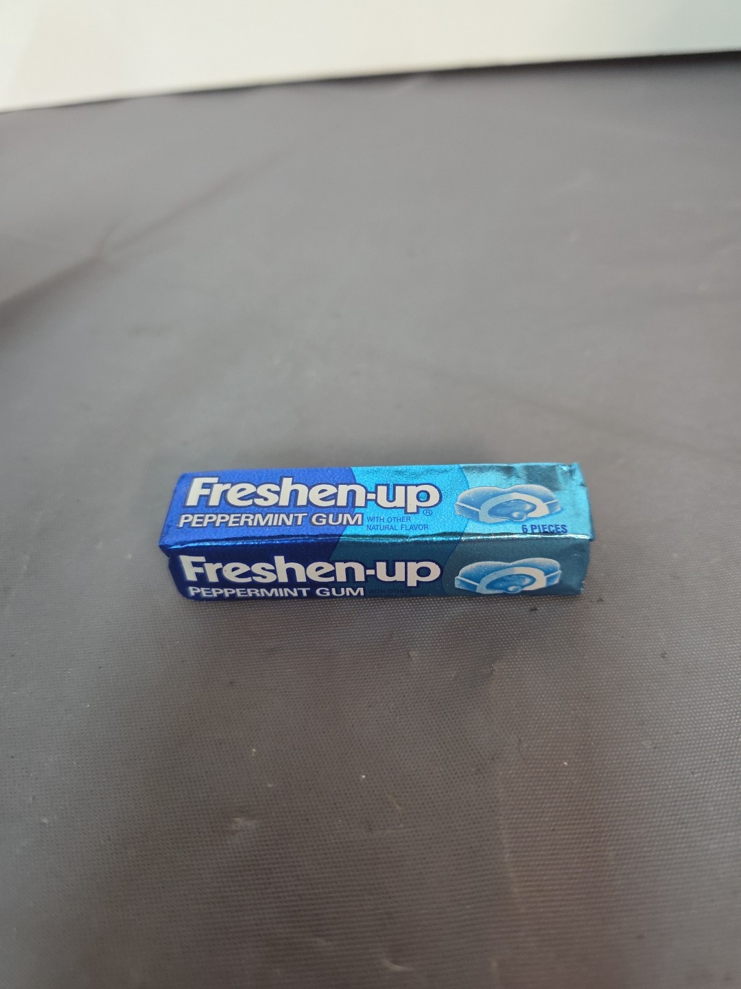 Vintage FRESHEN-UP PEPPERMINT GUM Unopened New Old Stock