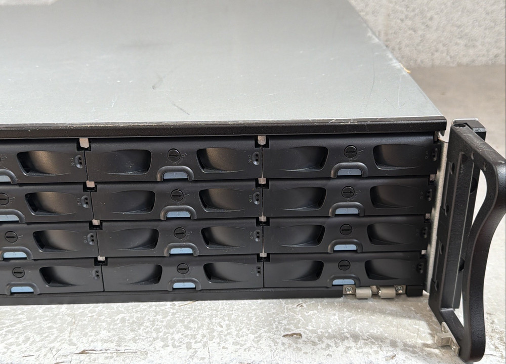Infortrend EonStor ESS16G2B2D0 16-Bay SAS Storage Array w/ Controller No Drives