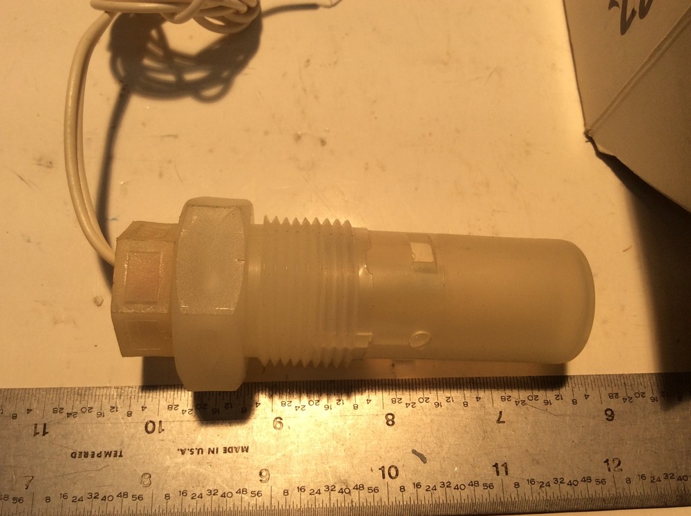 Madison Co. Side Mount Float Switch, 1" NPT threads New (132)