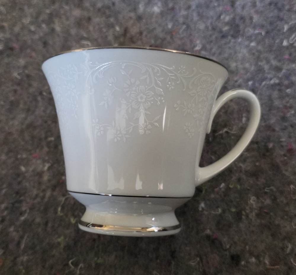 NORITAKE CONTEMPORARY TAHOE 2585 ~ 5 PC. PLACE SETTING