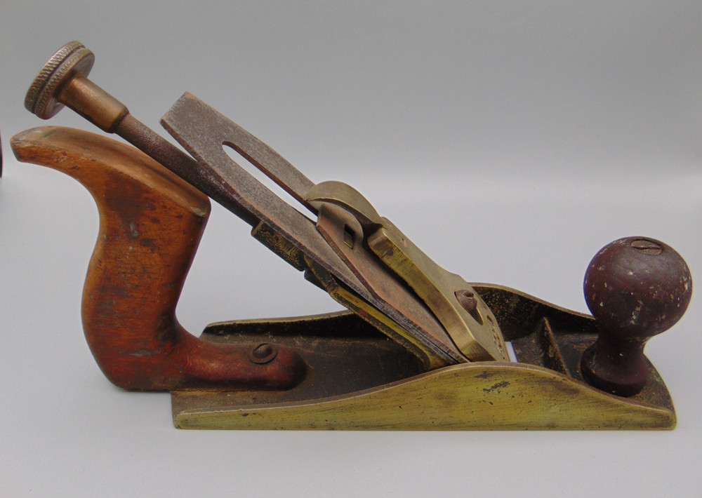 VINTAGE BRASS GTL SMOOTHING PLANE