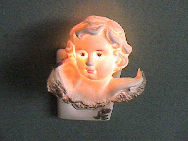 VINTAGE CERAMIC ANGEL WITH BLUE EYES NIGHT LIGHT