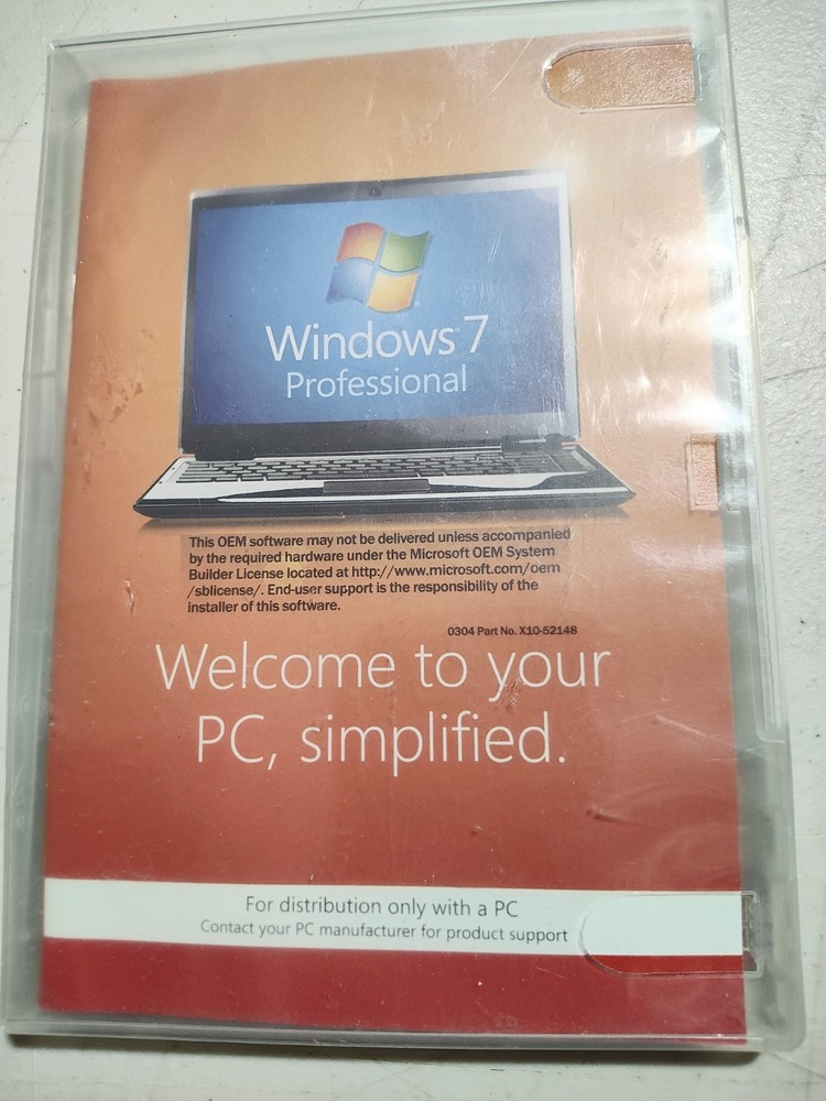 Windows 7 Professional 32-Bit Software SP 1 *No Product Key* Disc  & book