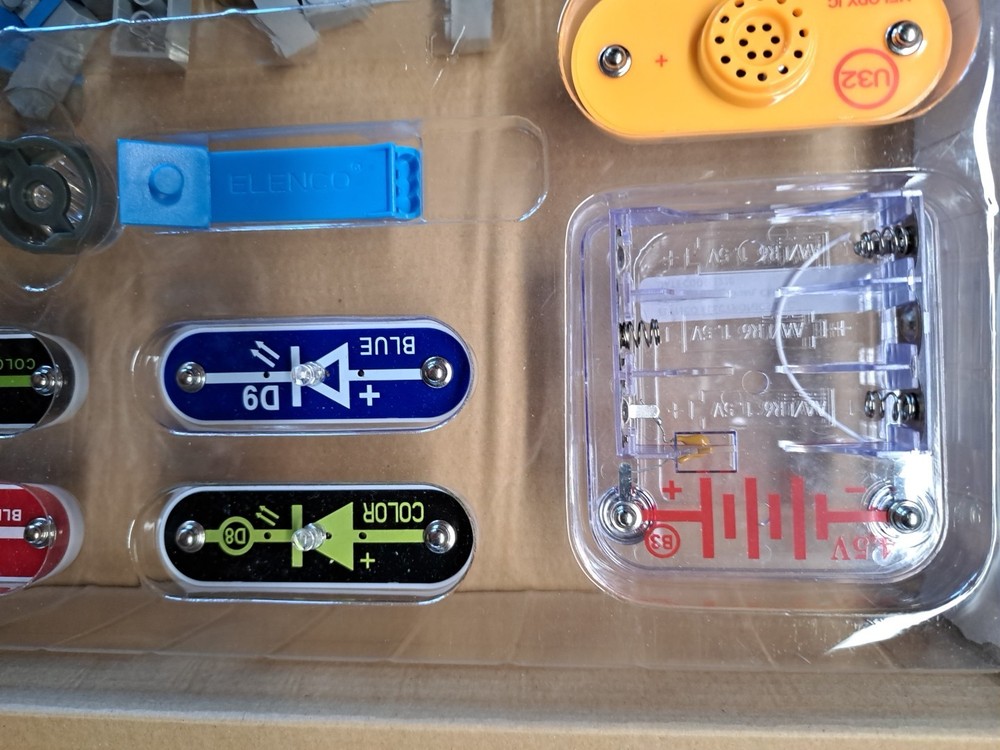 Elenco SC- BRIC 1 Snap Circuits Bric: Structures Kit