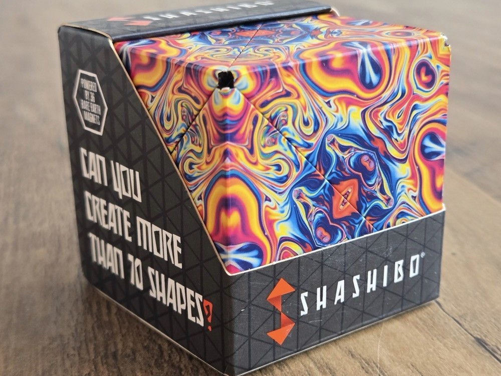 Shashibo Shape Shifting Box- Puzzle Cube Transforms Into 100+ Shapes(Spaced Out)