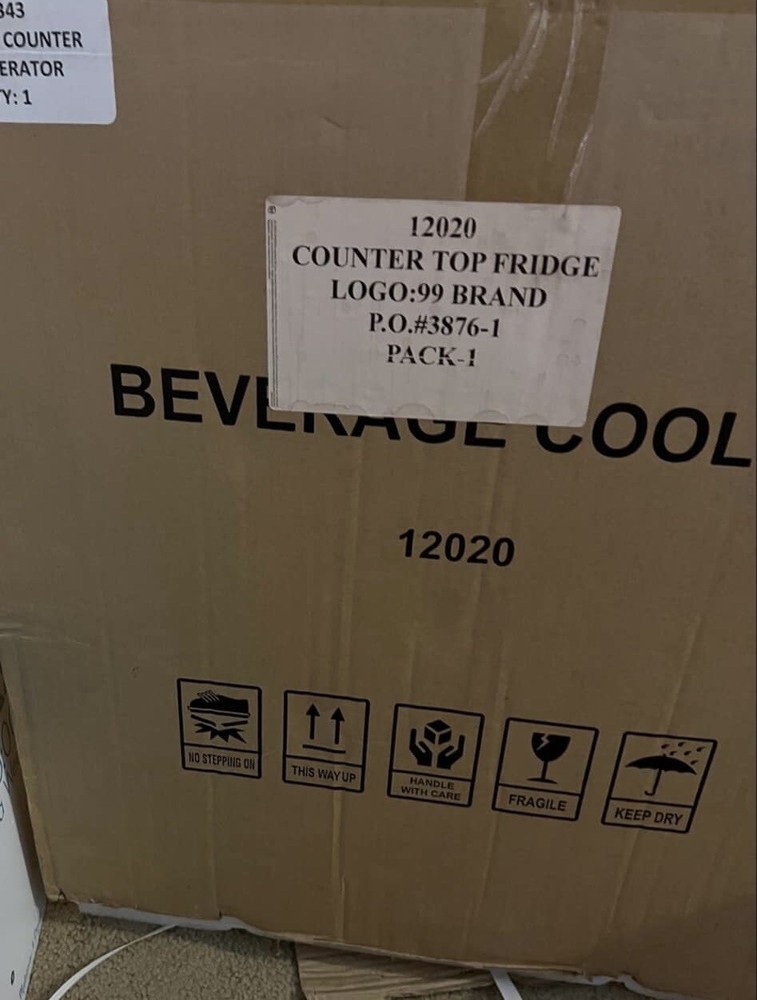 99 Bananas Mini Fridge