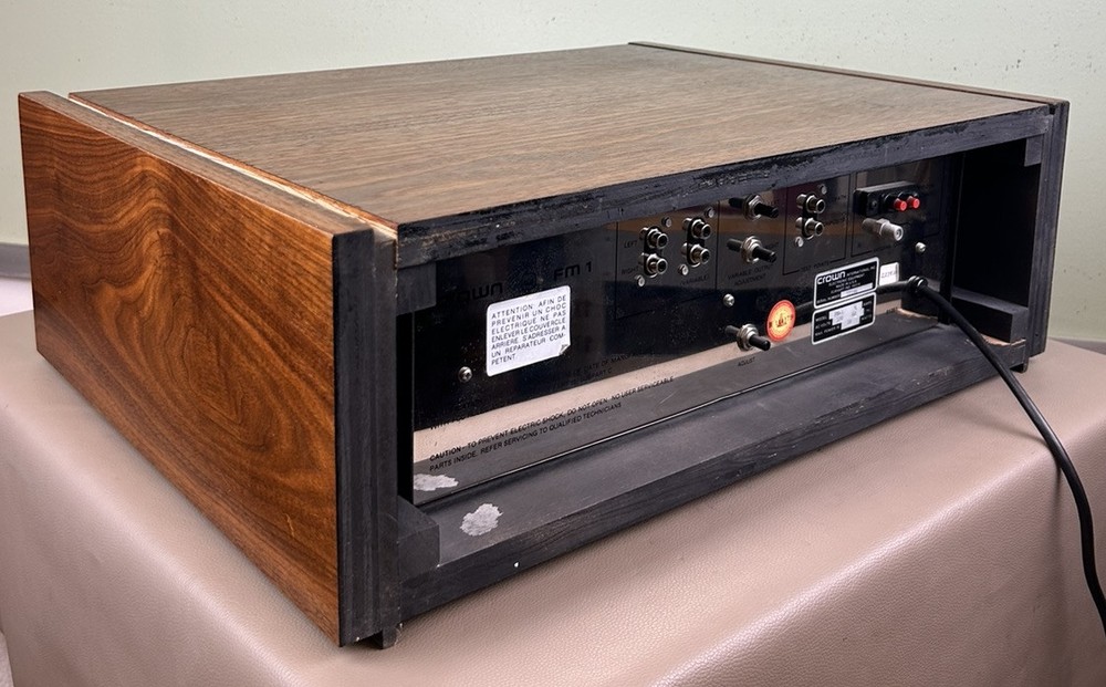 CROWN FM1 STEREO TUNER NICE