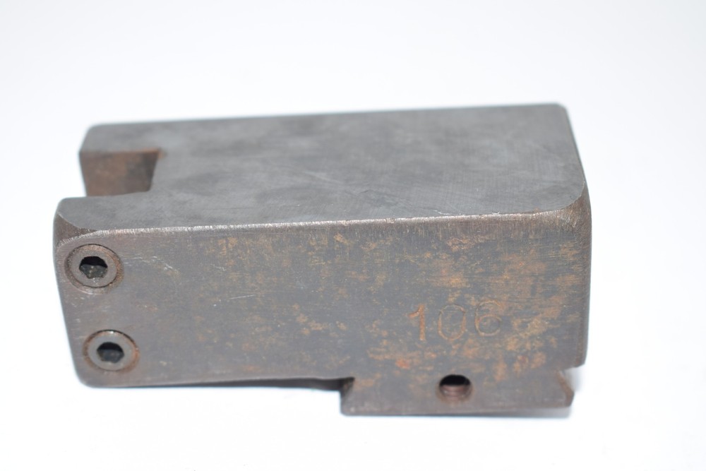 QUICK CHANGE TOOL HOLDER 106