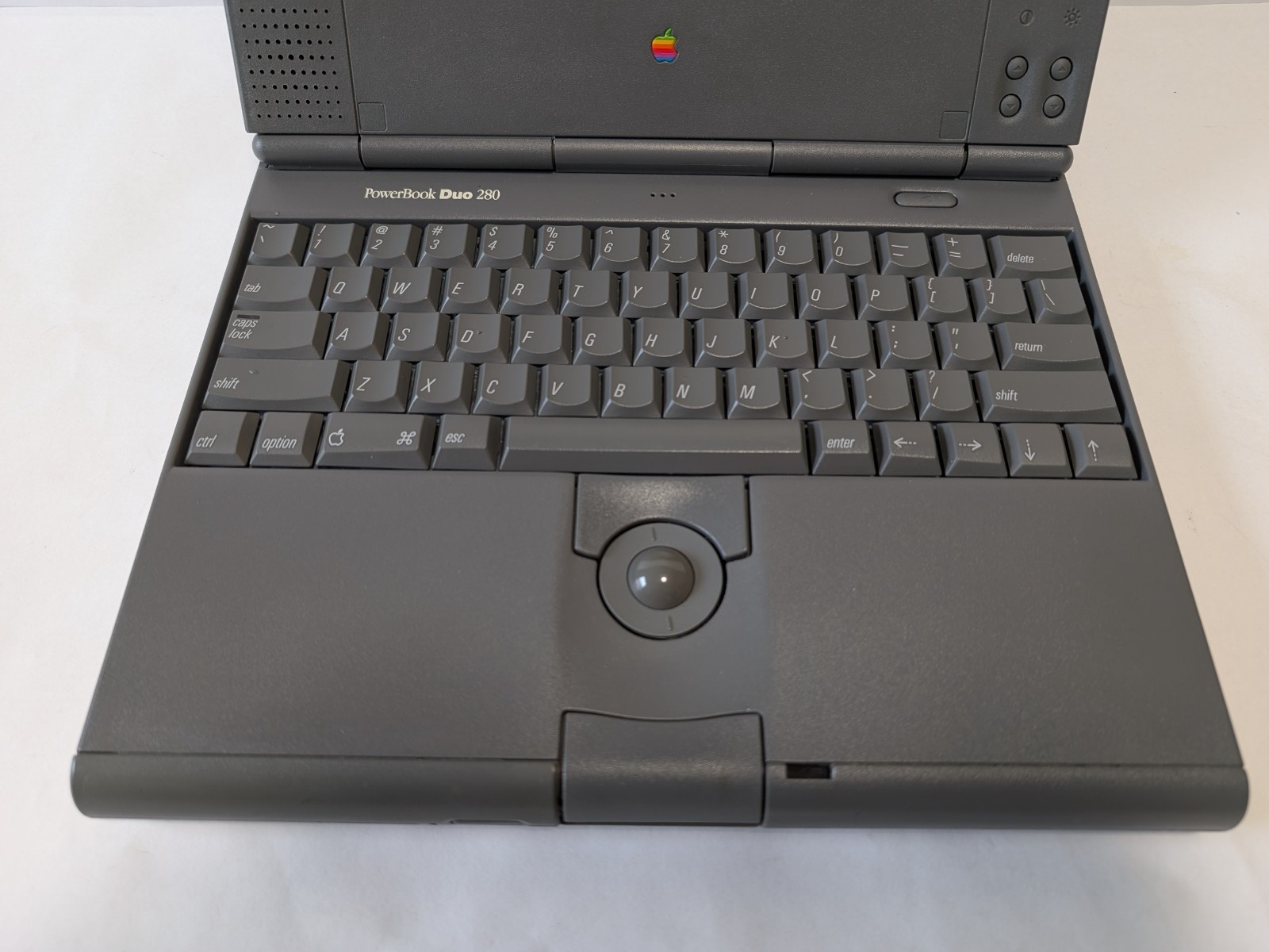 Vintage Apple PowerBook Duo 280 M7777 - UNTESTED