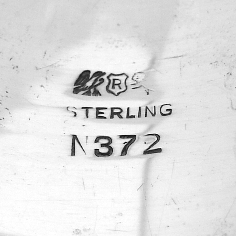 Heavy Plain Napkin Ring Reed Barton Sterling Silver Mono S