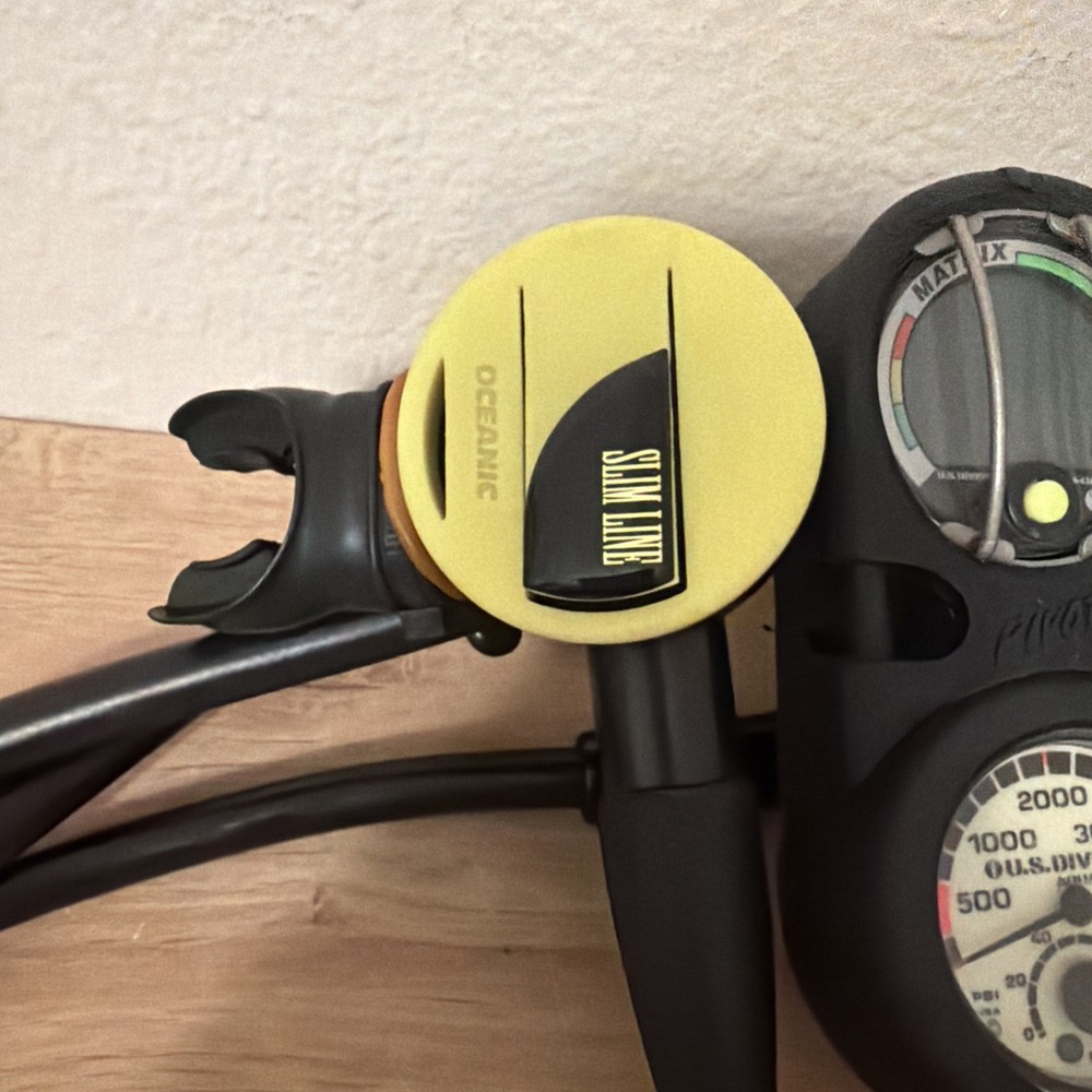 US Divers / Aqua Lung Matrix Pivot Gauge Console Scuba Diving Computer