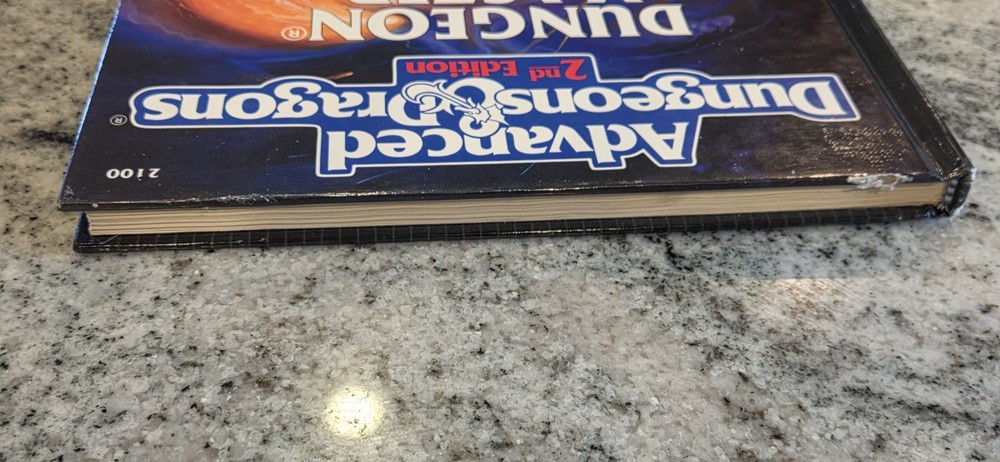 Advanced Dungeons & Dragons 2nd Edition Dungeon Master Guide - MPN 2100 - D&D