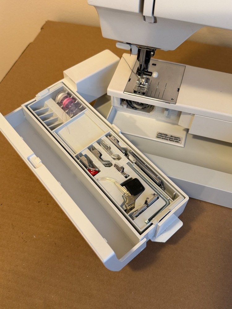 PFAFF tipmatic 6120 sewing machine