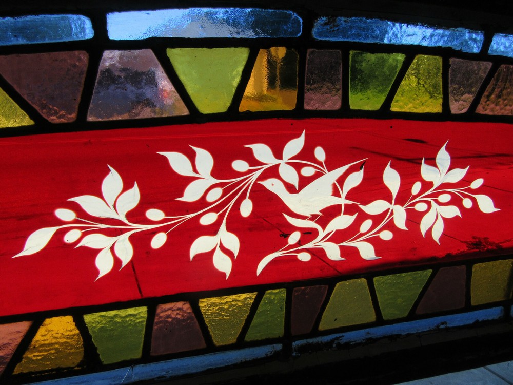 ~ ANTIQUE STAINED GLASS TRANSOM WINDOW RUBY FLASH BIRD ~ 67 X 19 ~ SALVAGE