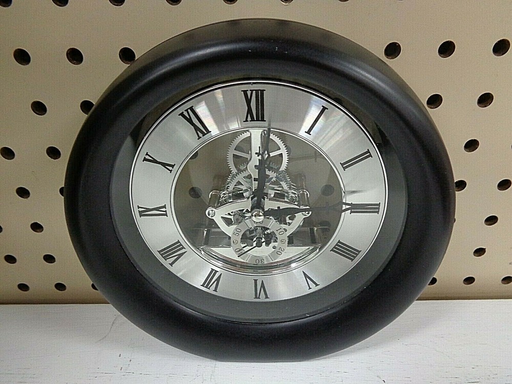 Black Interactive Gear Desktop Clock 7 inch