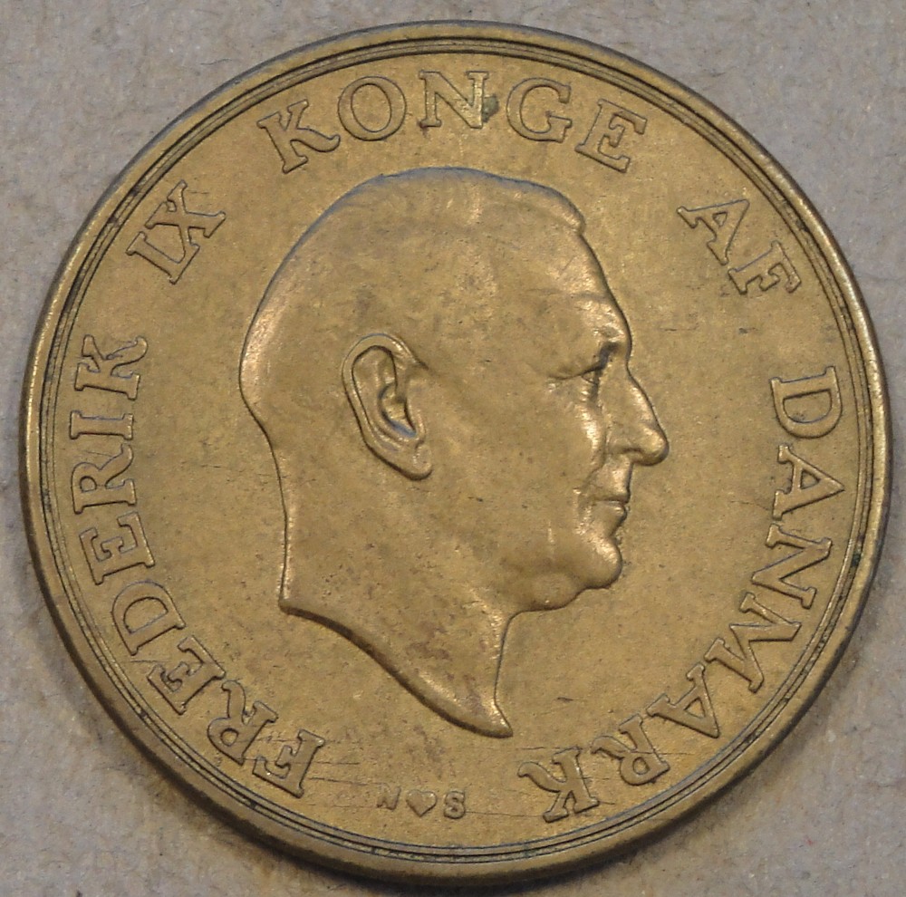 Denmark 1949 2 Kroner Better Circulated Grade As Pictured