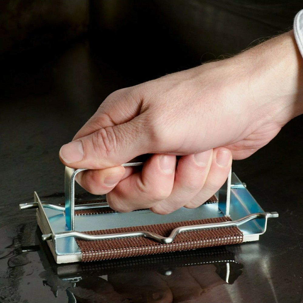 (20 SCREENS) GRILL SCREEN MESH SCRAPER CLEANER 4" x 5 1/2"