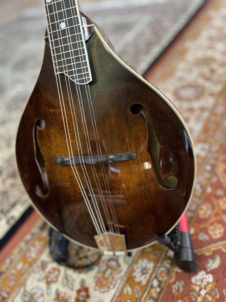 Eastman MD 505 A Mandolin