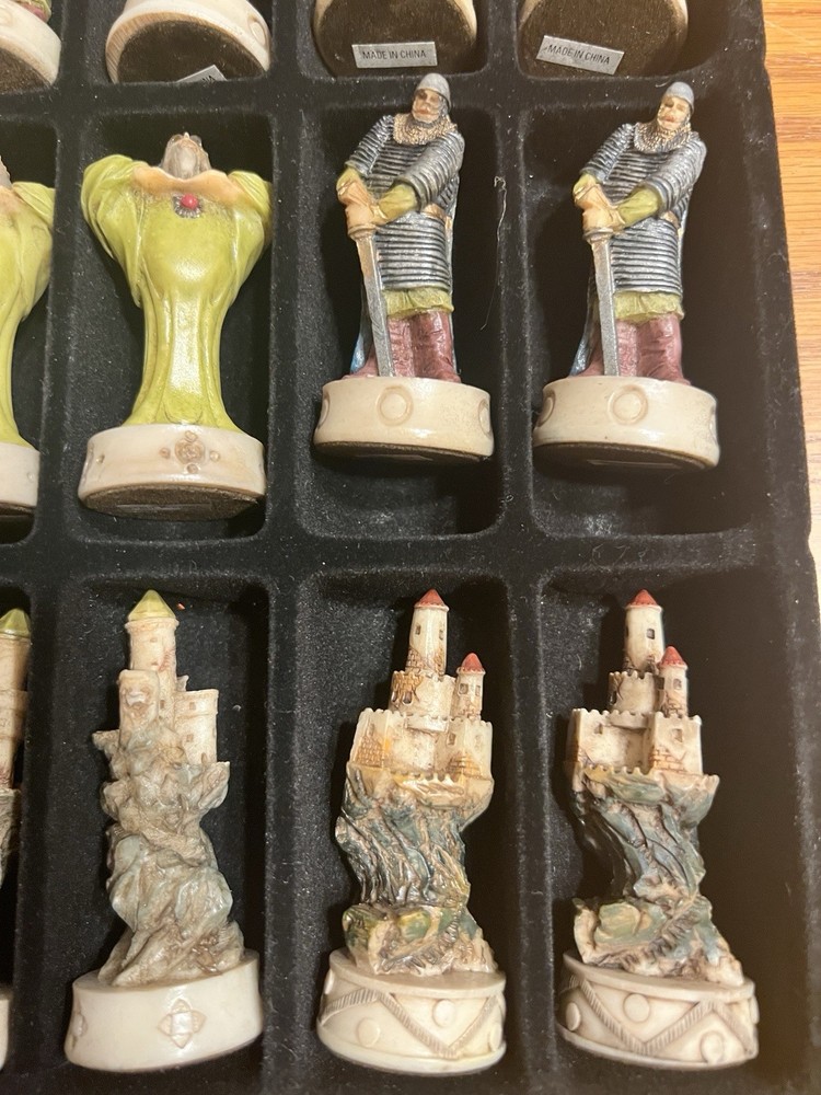 KING ARTHUR Fantasy - Chessmen -