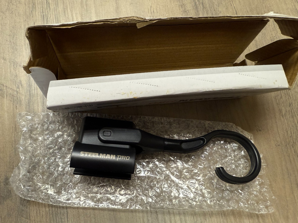 Steelman Pro Magnetic Hook Flashlight Holder 78751