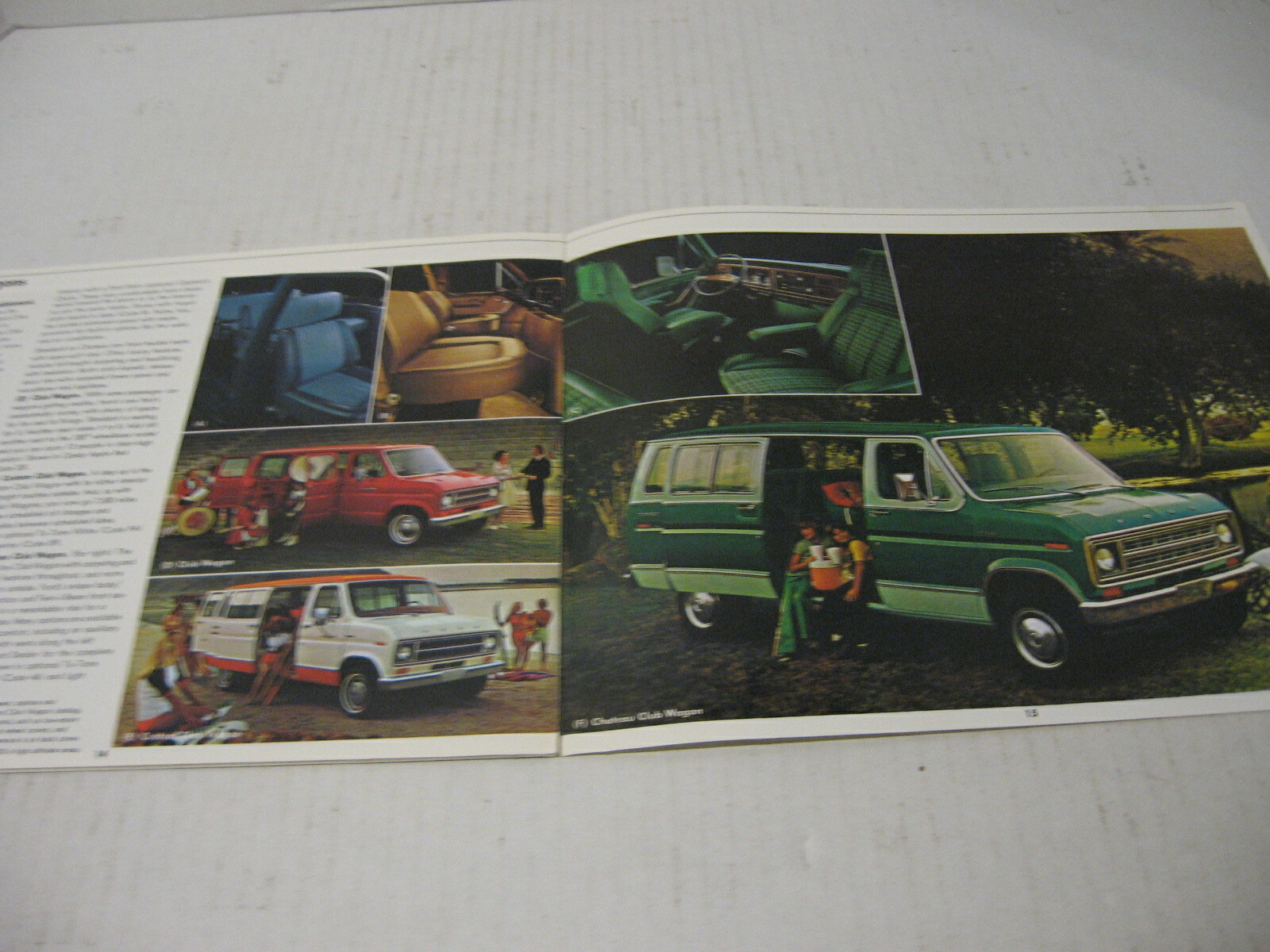 1977 Ford Station Wagons Pinto LTD II Club Car Dealer Sales Brochure Catalog