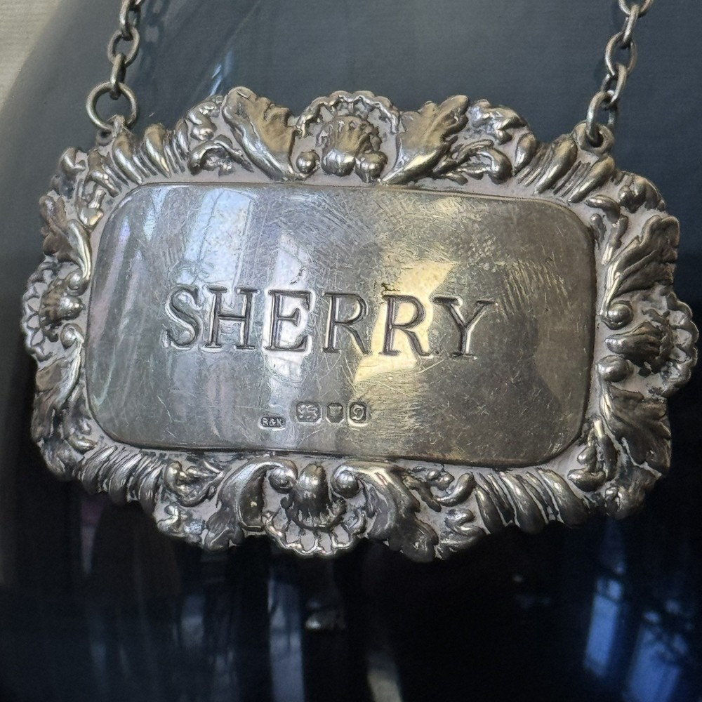 Hallmarked Sterling Silver SHERRY Decanter Label, 1978, London, Shell Pattern