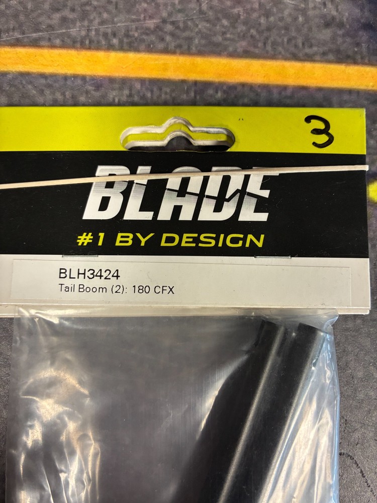 (New) Blade Tail Boom (2): 180 CFX
