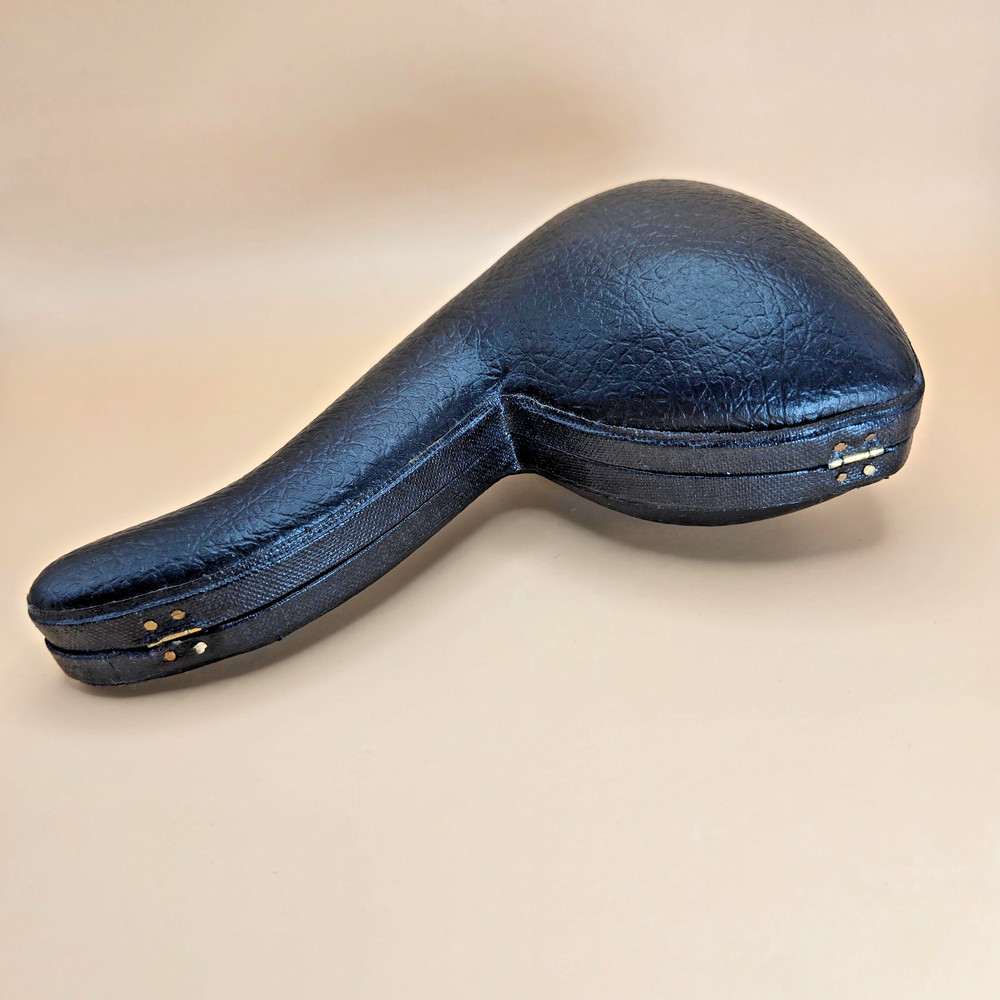 Sultan Meerschaum Estate Pipe with Fitted Case