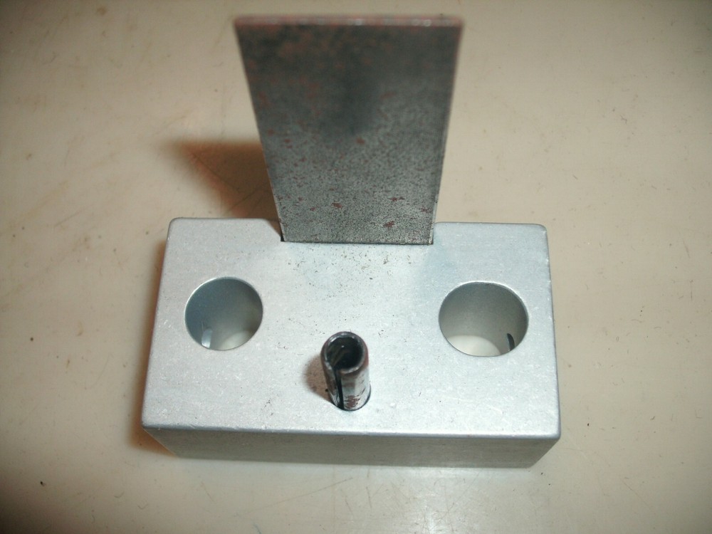 3M 78-8055-0983-9 APPLYING ARM BLOCK ASSEMBLY