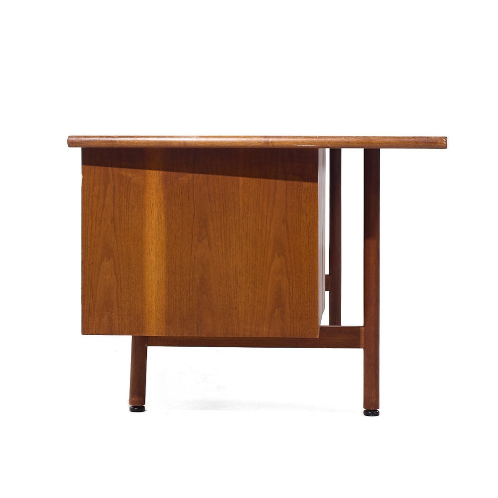 Jens Risom Style Mid Century Walnut Curved Executive Desk