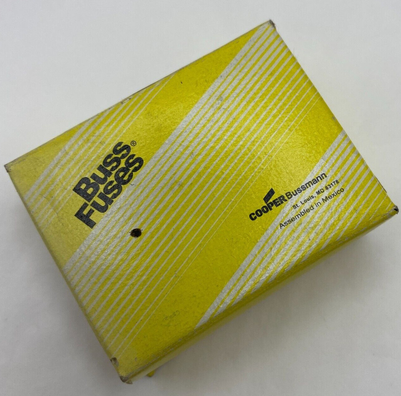 Cooper Bussmann FNM-8 Buss Midget Fuse BOX OF 3🔔