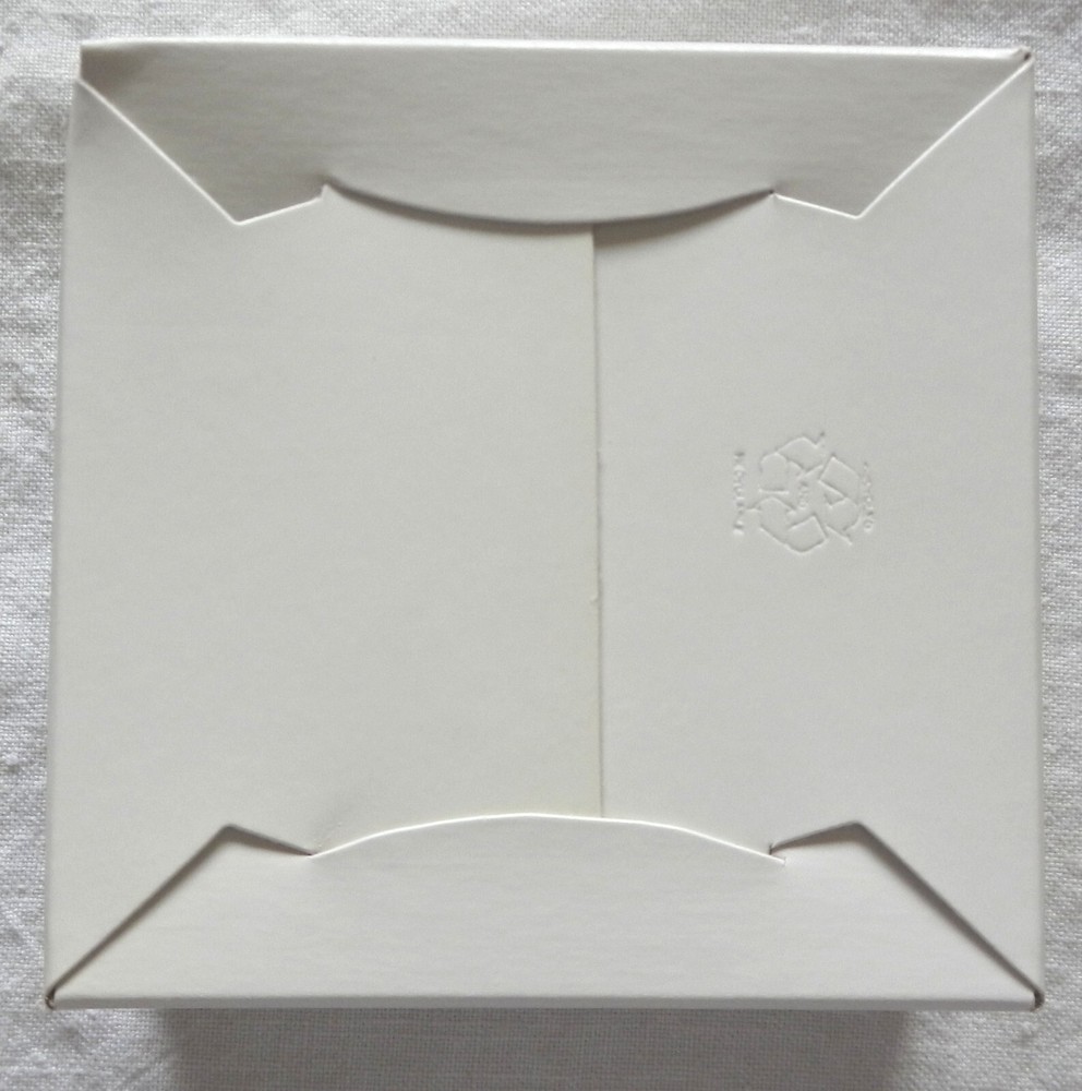 25 4" x 4" x 2" Folding White Chrome Gift Box