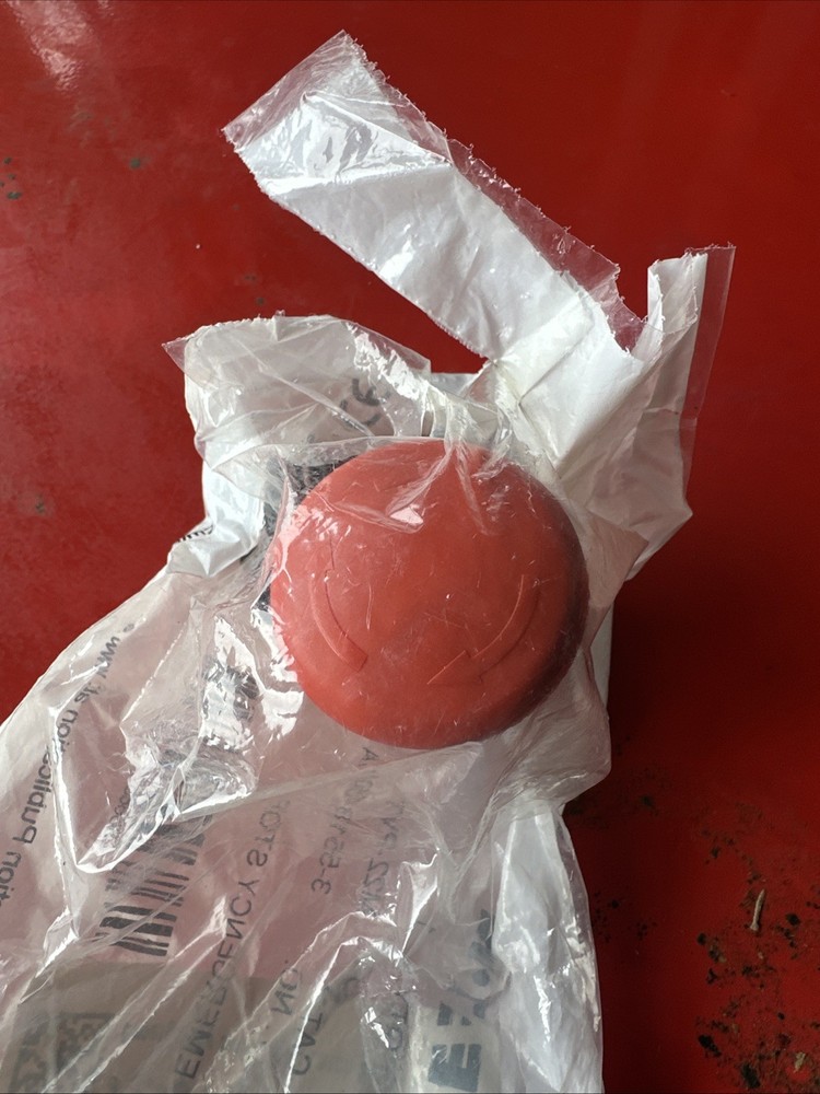Emergency Stop Push Button Eaton M22-PVT