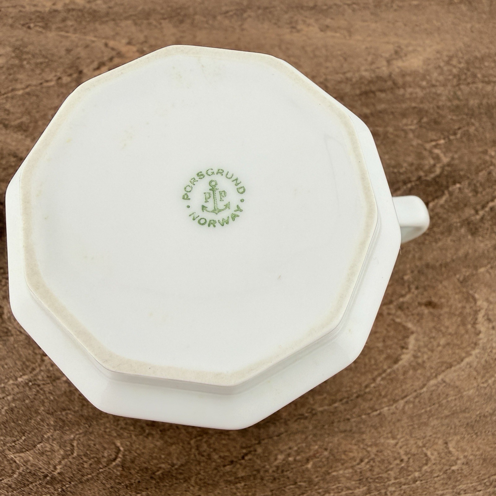 Vintage Porsgrund Norway Octavia Red Rim Coffee Tea Cup Mugs 8oz Faceted Set