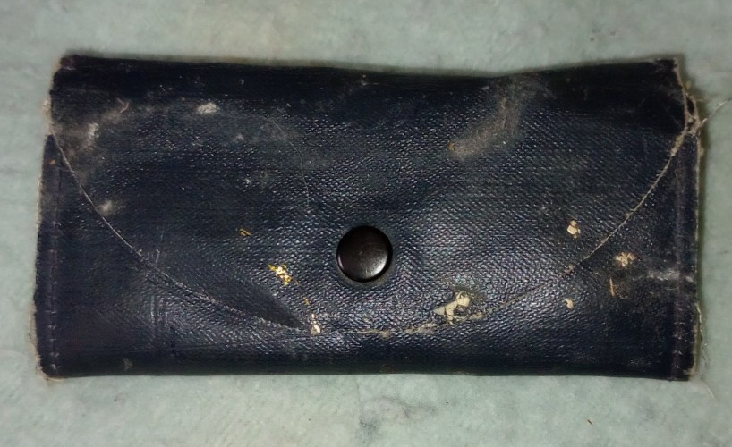 WW2 Navy Sewing Kit Pouch with thread, buttons