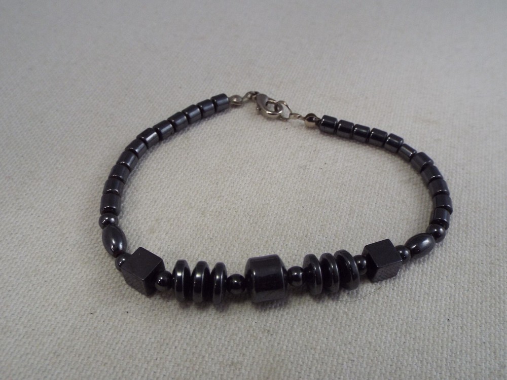 Hematite Bead Bracelet (J12)