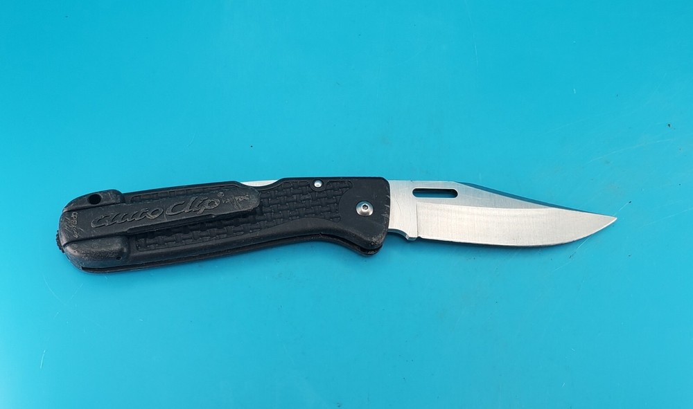 SOG Auto Clip Plain Edge Folding Pocket Knife!