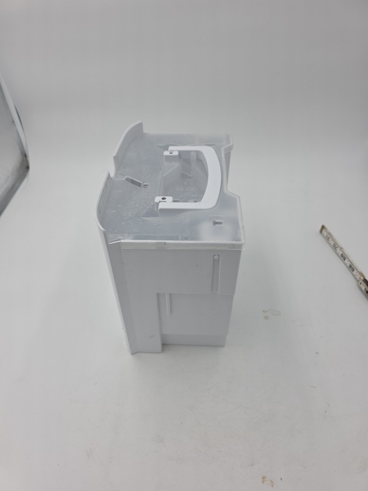 Waykar 5000 Sq. Ft Home Dehumidifier Replacement Part Bucket