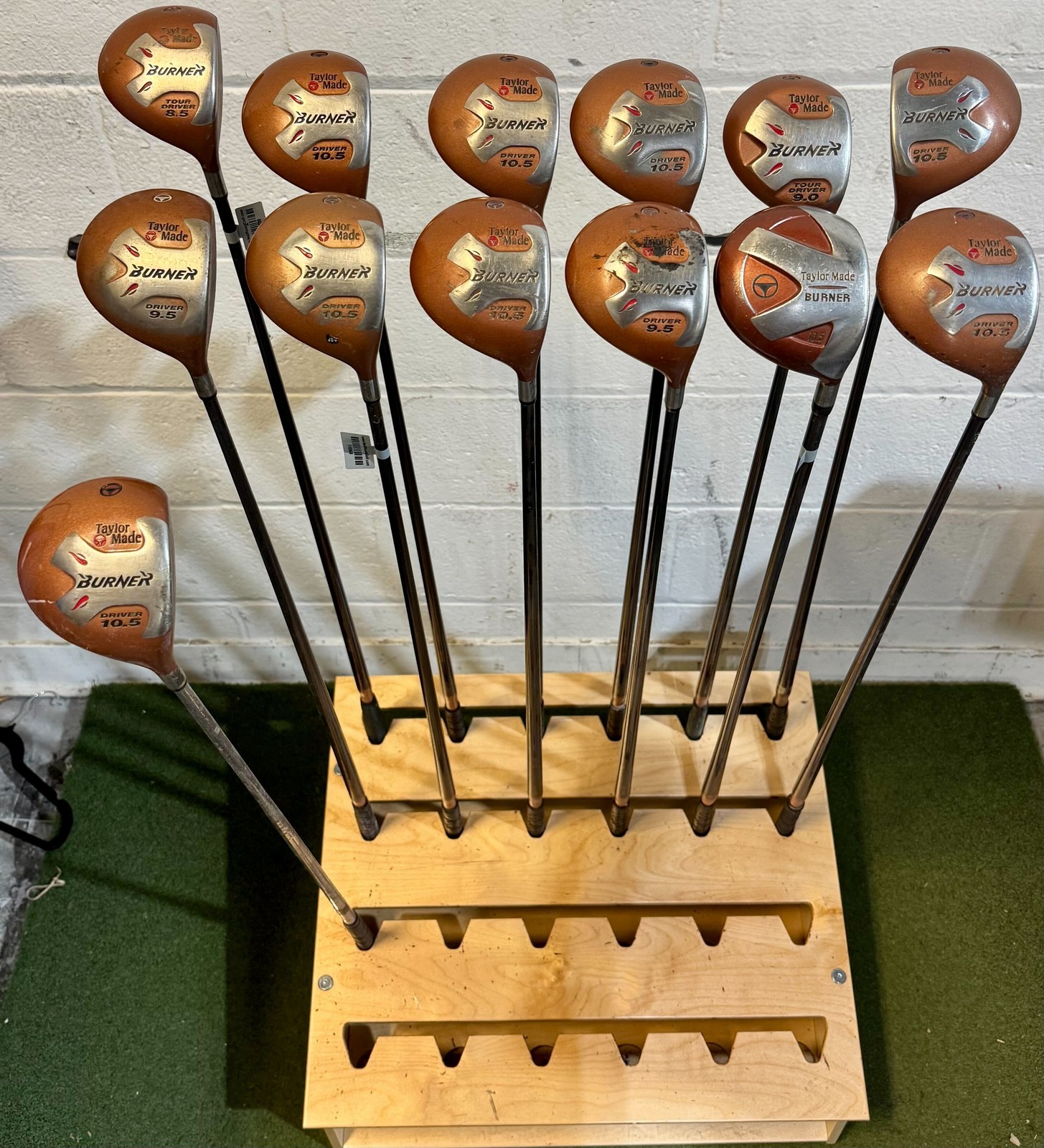 Wholesale Lot of 25 Golf Clubs - TaylorMade Drivers