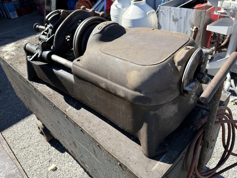 Ridgid 535 Pipe Threader w/ Universal Die Head, Threading Machine Dusty Rusty