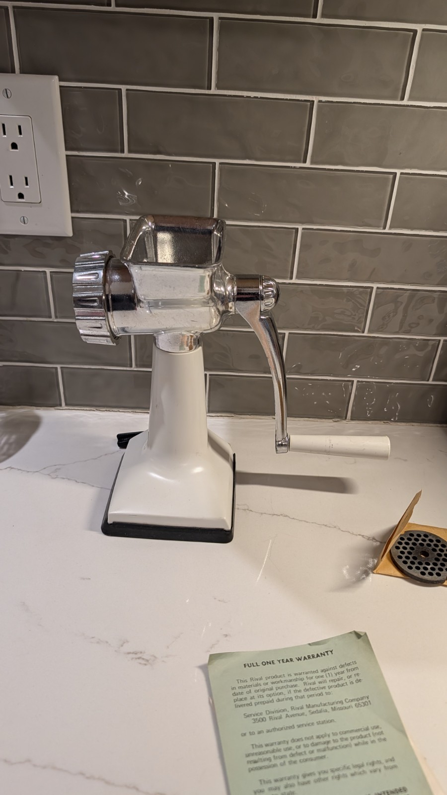 Vtg Rival Grind-O-Mat Meat Grinder/Food Chopper White Model 303 w/Manual & Box