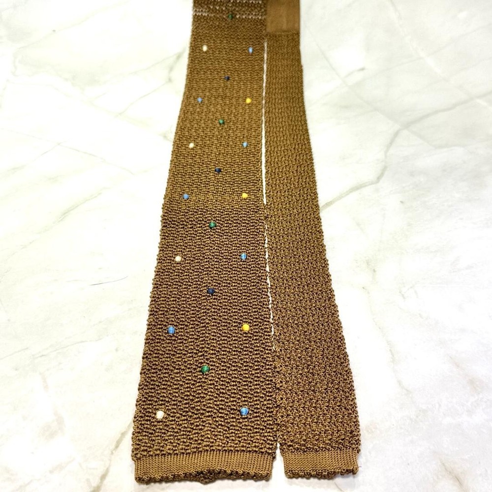 Hermes Brown Dot Pattern Knit Tie 100% Wool Excellent Condition