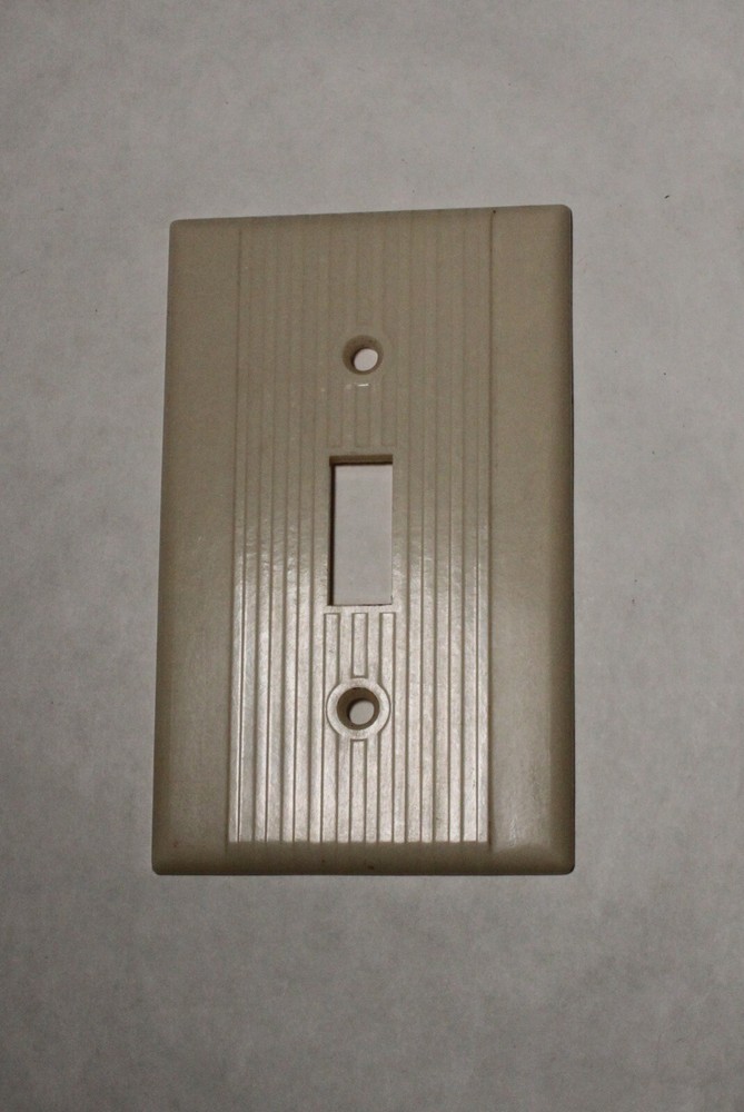 Leviton Bakelite Electric Switch Cover /  Ribbed Ivory